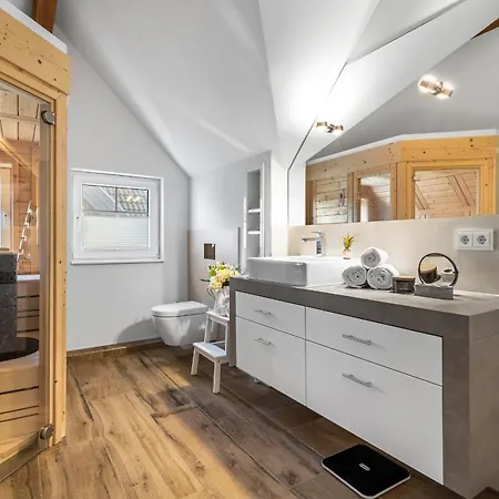 Bootshaus- Sauna, Steg, Meerblick, Kamin, Terrasse 別荘 *