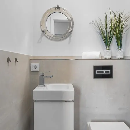 別荘 Bootshaus- Sauna, Steg, Meerblick, Kamin, Terrasse オルペニッツ