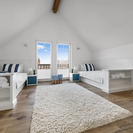 Bootshaus- Sauna, Steg, Meerblick, Kamin, Terrasse *