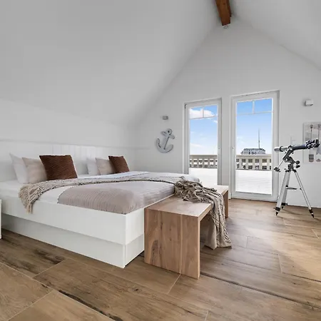 Bootshaus- Sauna, Steg, Meerblick, Kamin, Terrasse 別荘 オルペニッツ